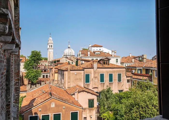 Doge Morosini Palace By Wonderful Italy