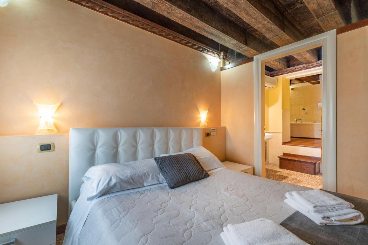 Apartment Doge Morosini Palace By Wonderful Italy