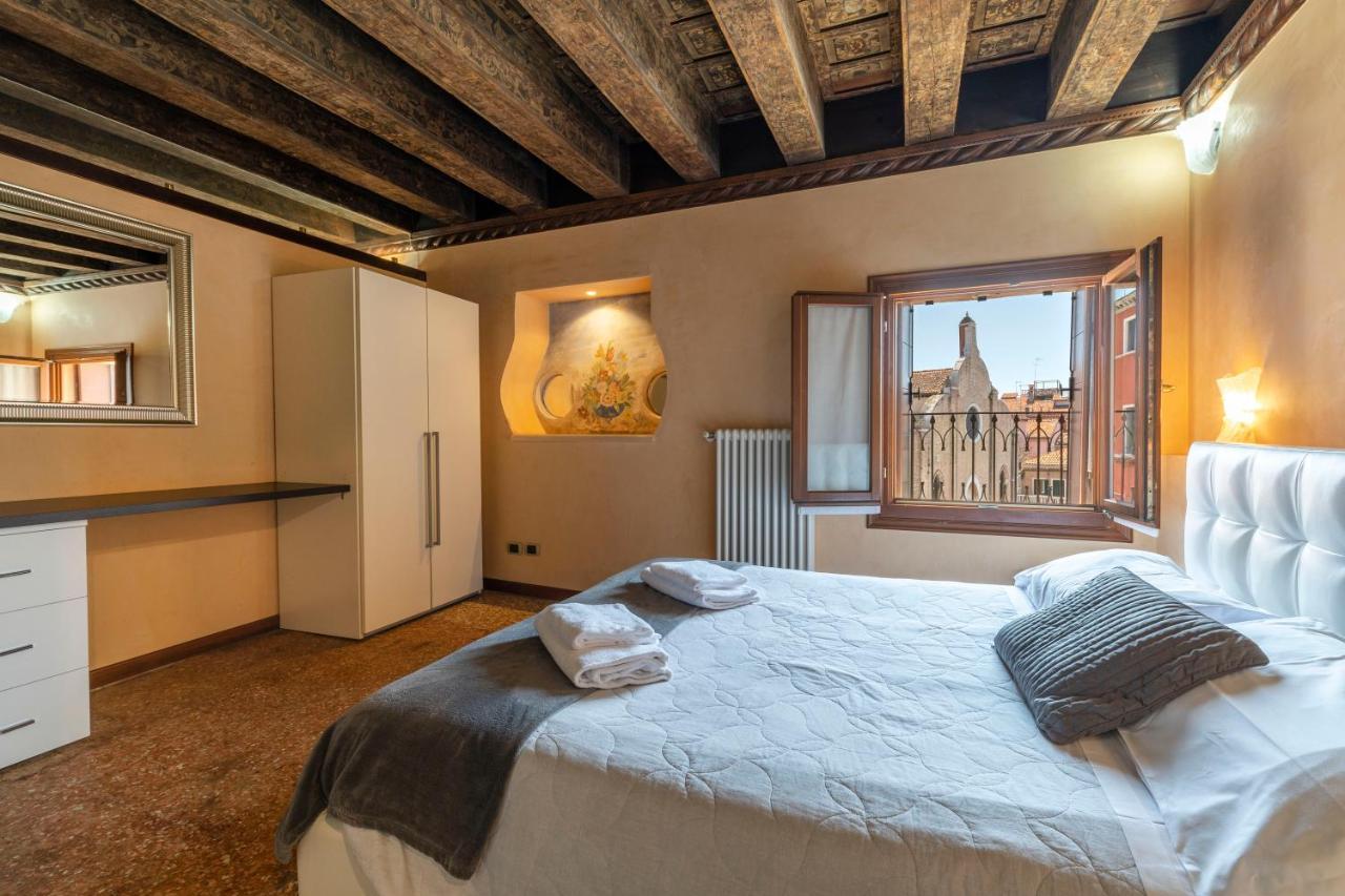 Doge Morosini Palace By Wonderful Italy * Venice