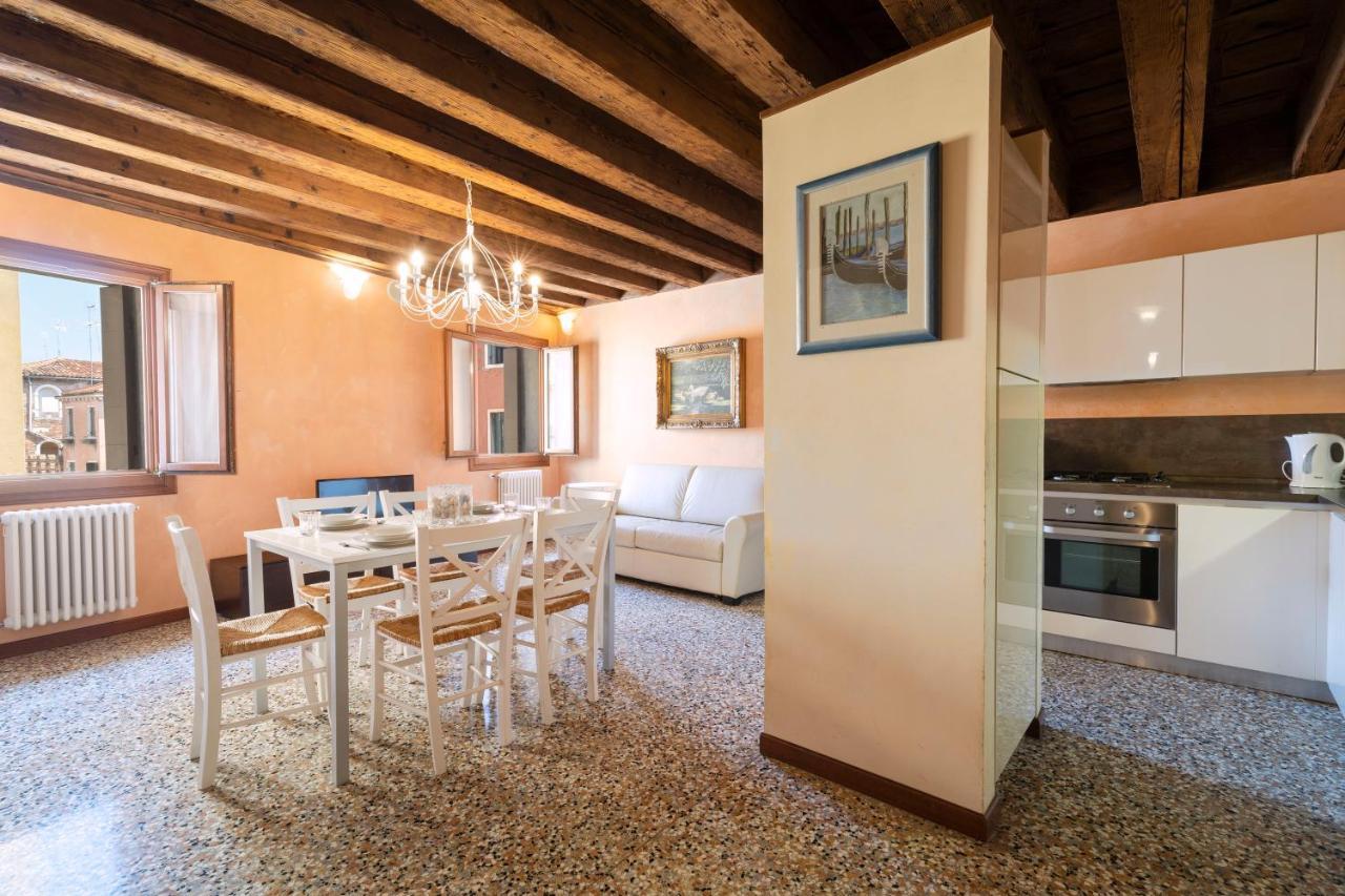 Apartment Doge Morosini Palace By Wonderful Italy