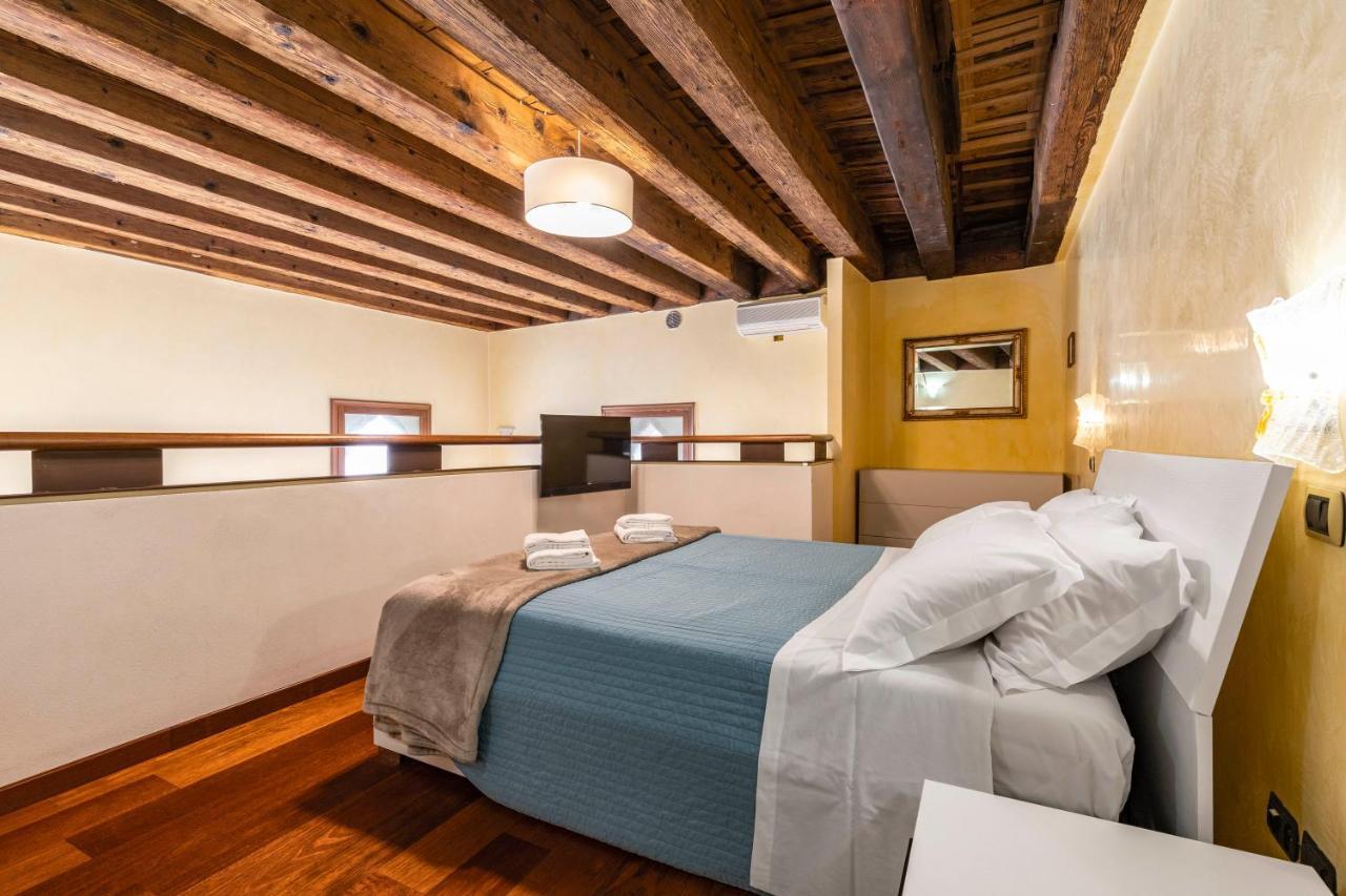 Apartment Doge Morosini Palace By Wonderful Italy