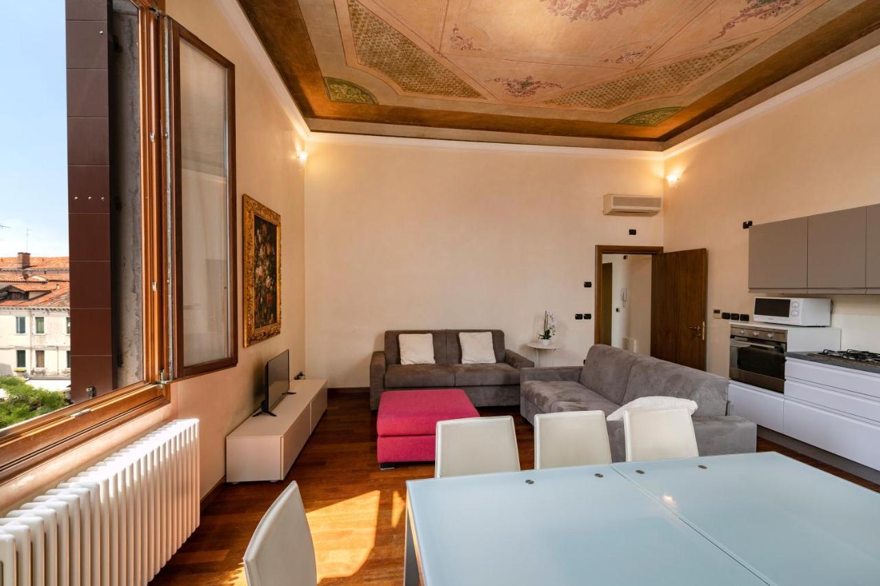 Doge Morosini Palace